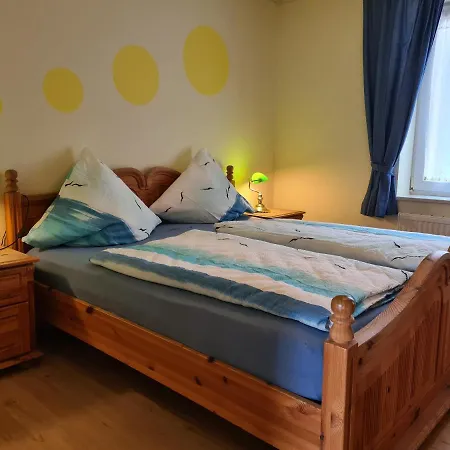 Residenz Am Sandstrand Norddeich Apartmán *